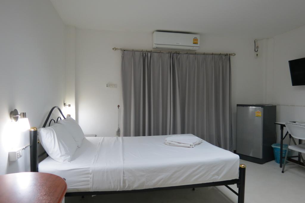 Pizza Italy Restaurant And Guesthouse Pattaya Eksteriør bilde